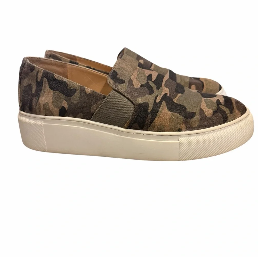 Alex Marie Women’s Camo Slip‎ On Sneakers Platform Shoes Size 8